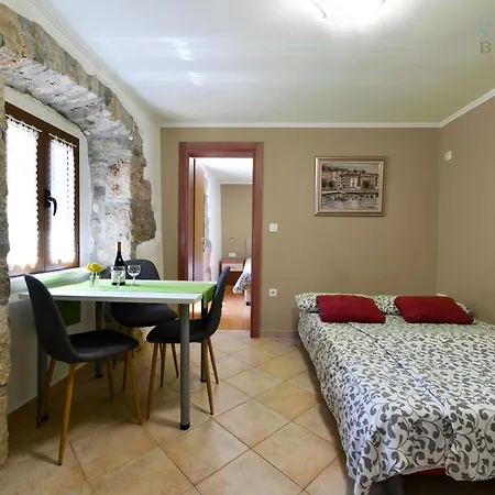 Apartments Dolores Old Town Mošćenička Draga Extérieur photo